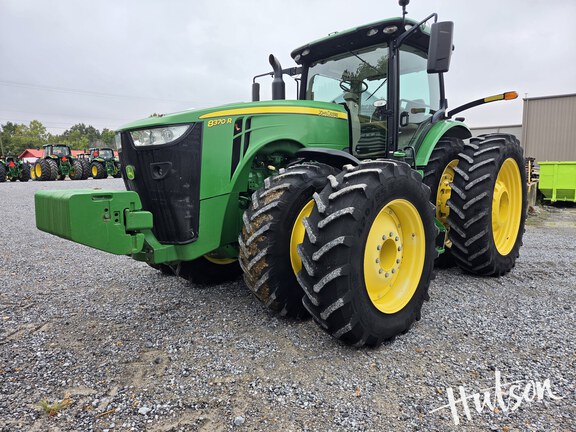 Photo of 2019 John Deere 8370R