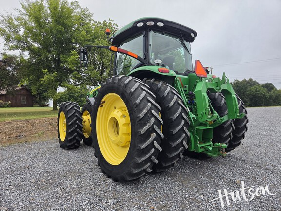 Photo of 2019 John Deere 8370R