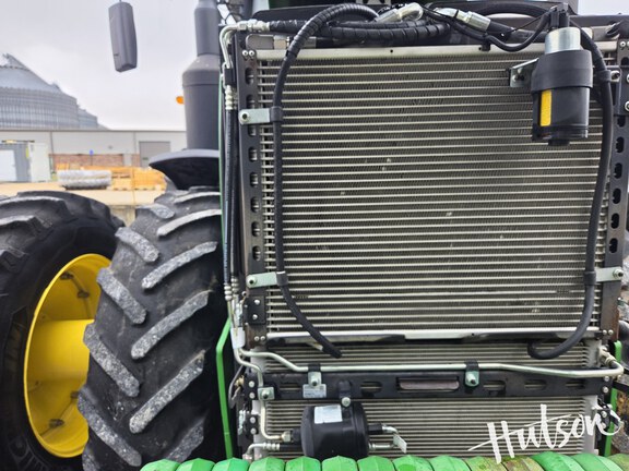 Photo of 2019 John Deere 8370R
