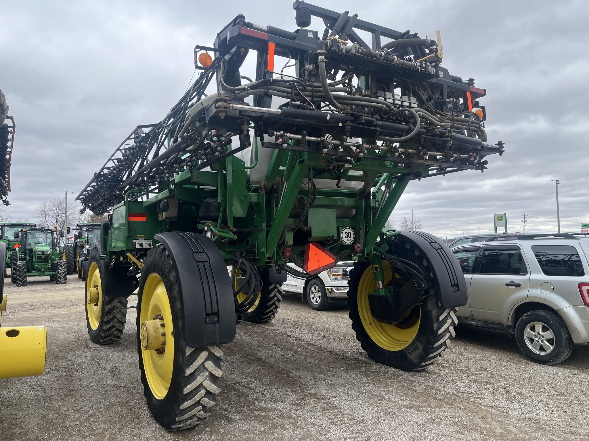 2014 John Deere 4830 Self-Propelled Sprayers