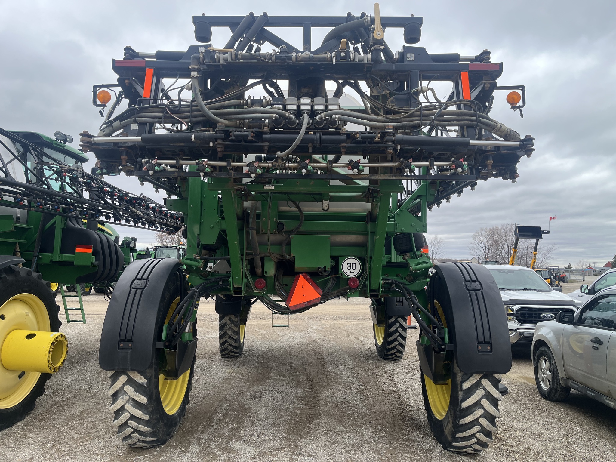 2014 John Deere 4830 Self-Propelled Sprayers