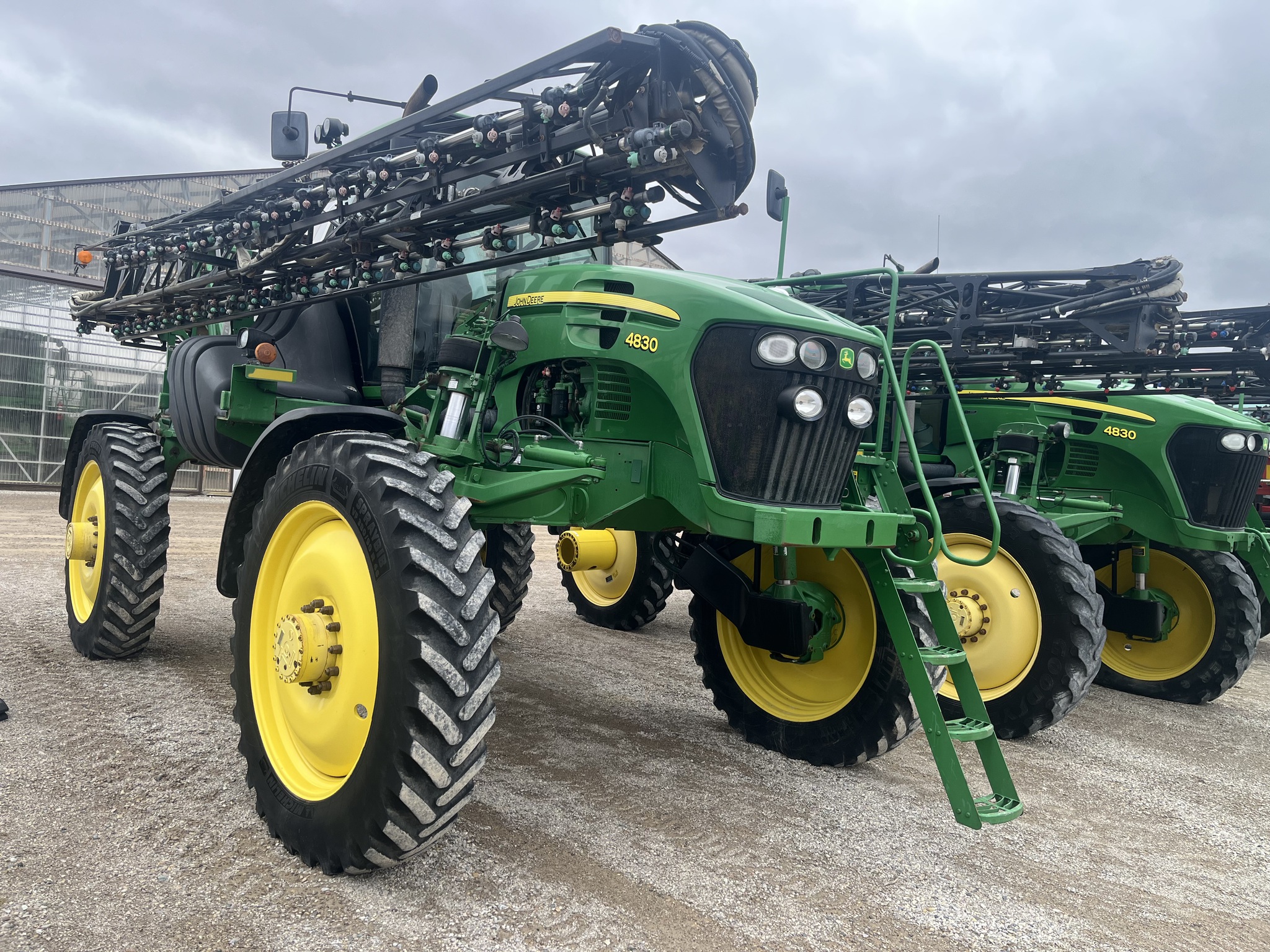 2014 John Deere 4830 Self-Propelled Sprayers