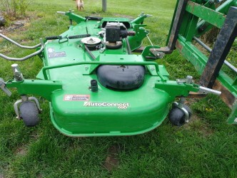 2020 John Deere 1025R Image 12