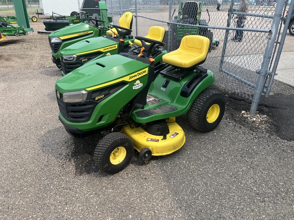 Used 2022 John Deere S100 Lawn & Garden Tractors at Horizon Ag & Turf in St. Paul, AB - Photo2