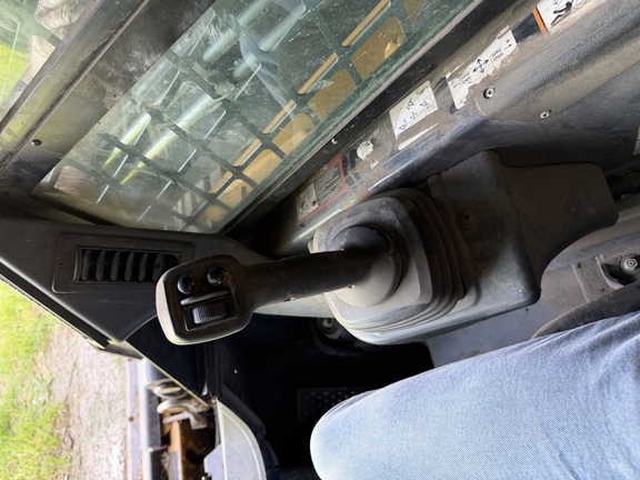 2012 John Deere 332D - Photo10