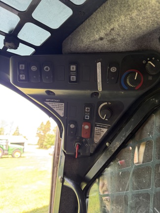 2012 John Deere 332D - Photo9