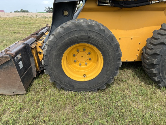 2012 John Deere 332D - Photo9