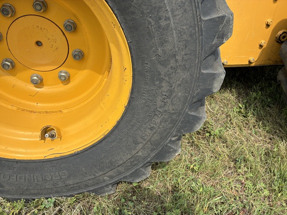 2012 John Deere 332D - Photo10