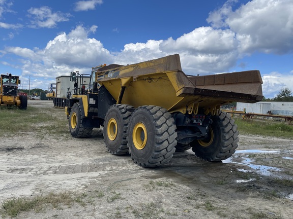 2016 Komatsu HM400