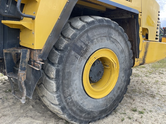 2016 Komatsu HM400