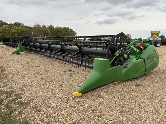 John Deere 630F