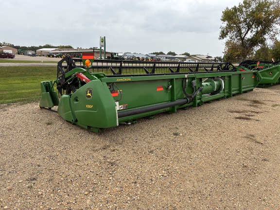 2016 John Deere 630F - Photo7