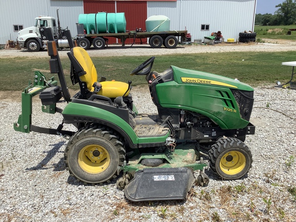 Photo of 2019 John Deere 1025R
