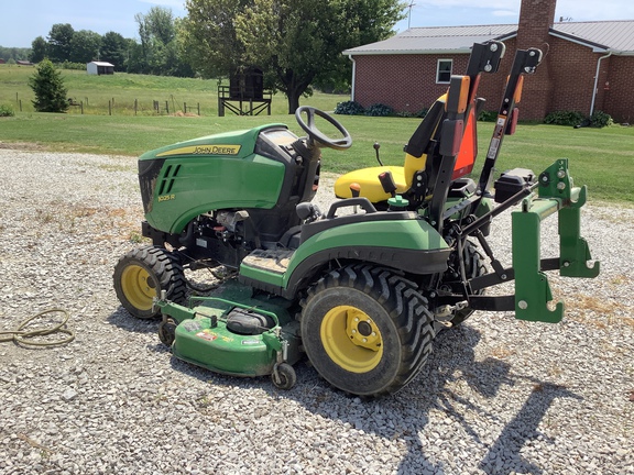 Photo of 2019 John Deere 1025R