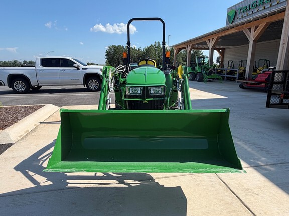 2026 John Deere 3032E