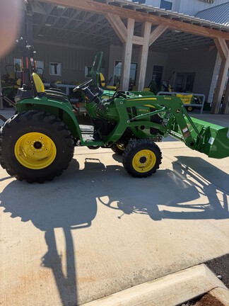 2026 John Deere 3032E