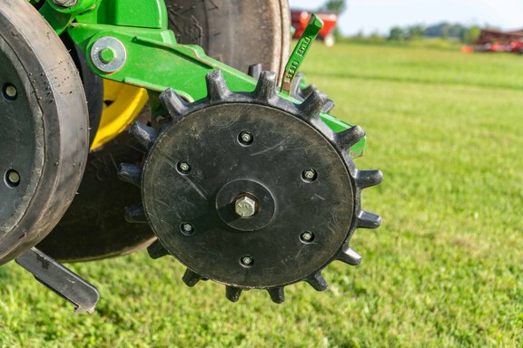 Used 2011 John Deere 1770NT Planters: Drawn at Koenig Equipment in Anna, OH - Photo11