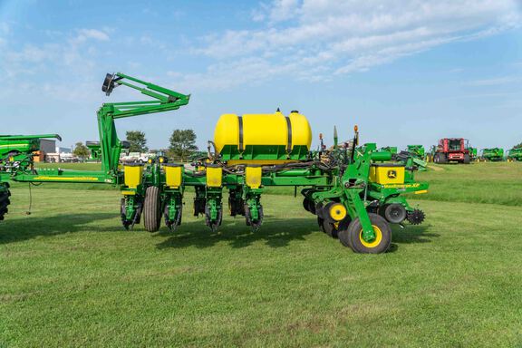 Used 2011 John Deere 1770NT Planters: Drawn at Koenig Equipment in Anna, OH - Photo1