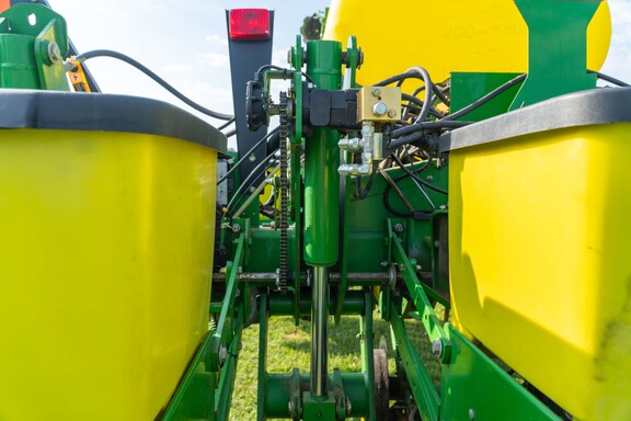 Used 2011 John Deere 1770NT Planters: Drawn at Koenig Equipment in Anna, OH - Photo24