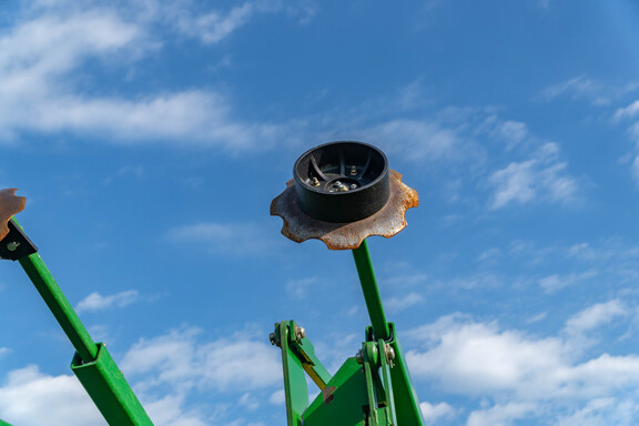 Used 2011 John Deere 1770NT Planters: Drawn at Koenig Equipment in Anna, OH - Photo29