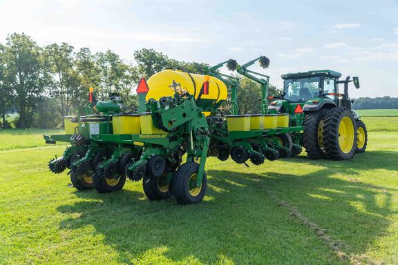 Used 2011 John Deere 1770NT Planters: Drawn at Koenig Equipment in Anna, OH - Photo4