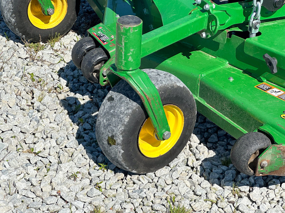2023 John-Deere 661R