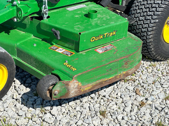 2023 John-Deere 661R