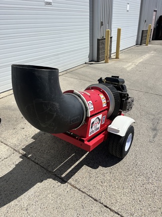 Used 2008 Buffalo BT-CKB3 Turbine Blower Grinders & Debris Collection at Horizon Ag & Turf in Calgary, AB - Photo3