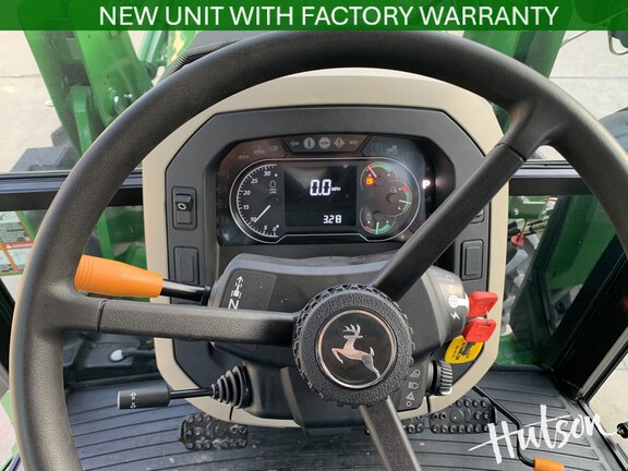 Photo of 2025 John Deere 5090E