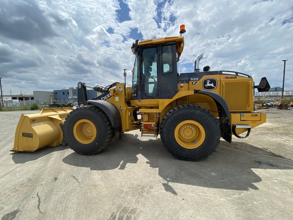 2023 John Deere 524 P