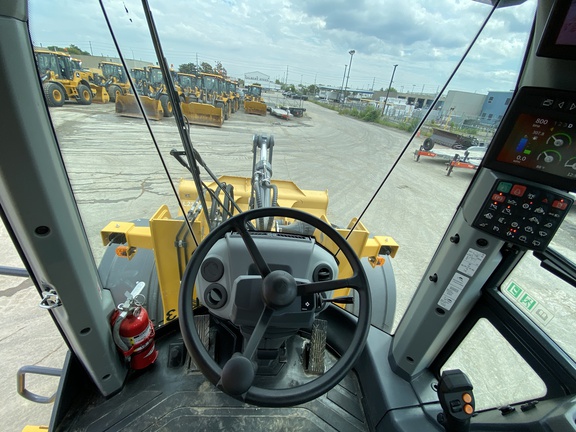 2023 John Deere 524 P