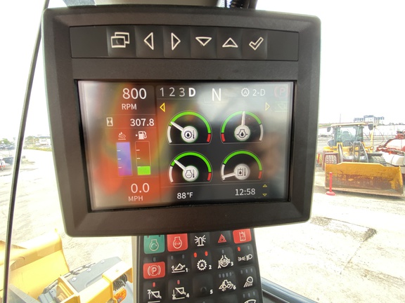 2023 John Deere 524 P