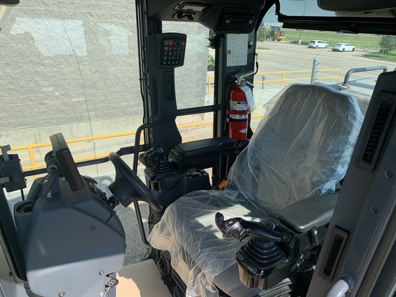 2021 John Deere 872G