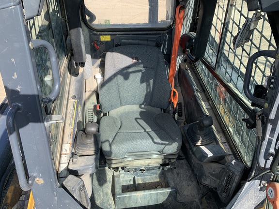 2021 John Deere 325G