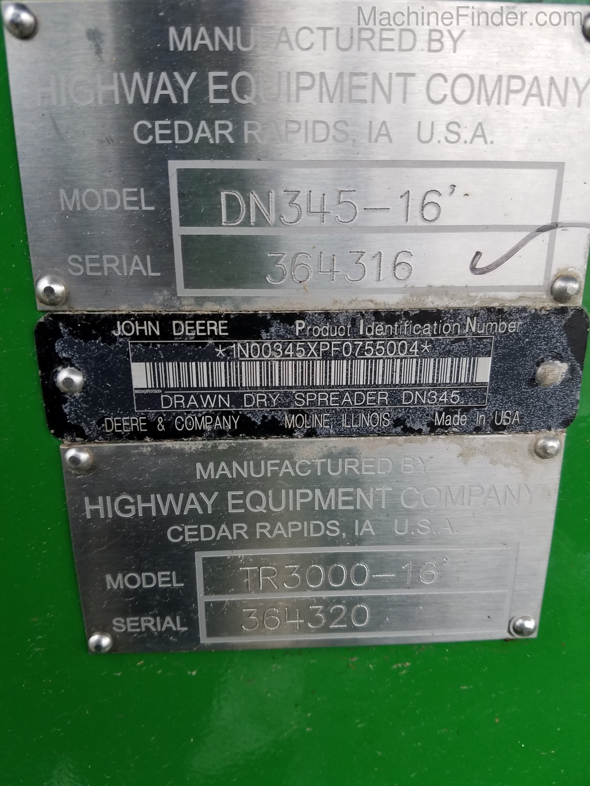 2015 John Deere DN345 Image 10