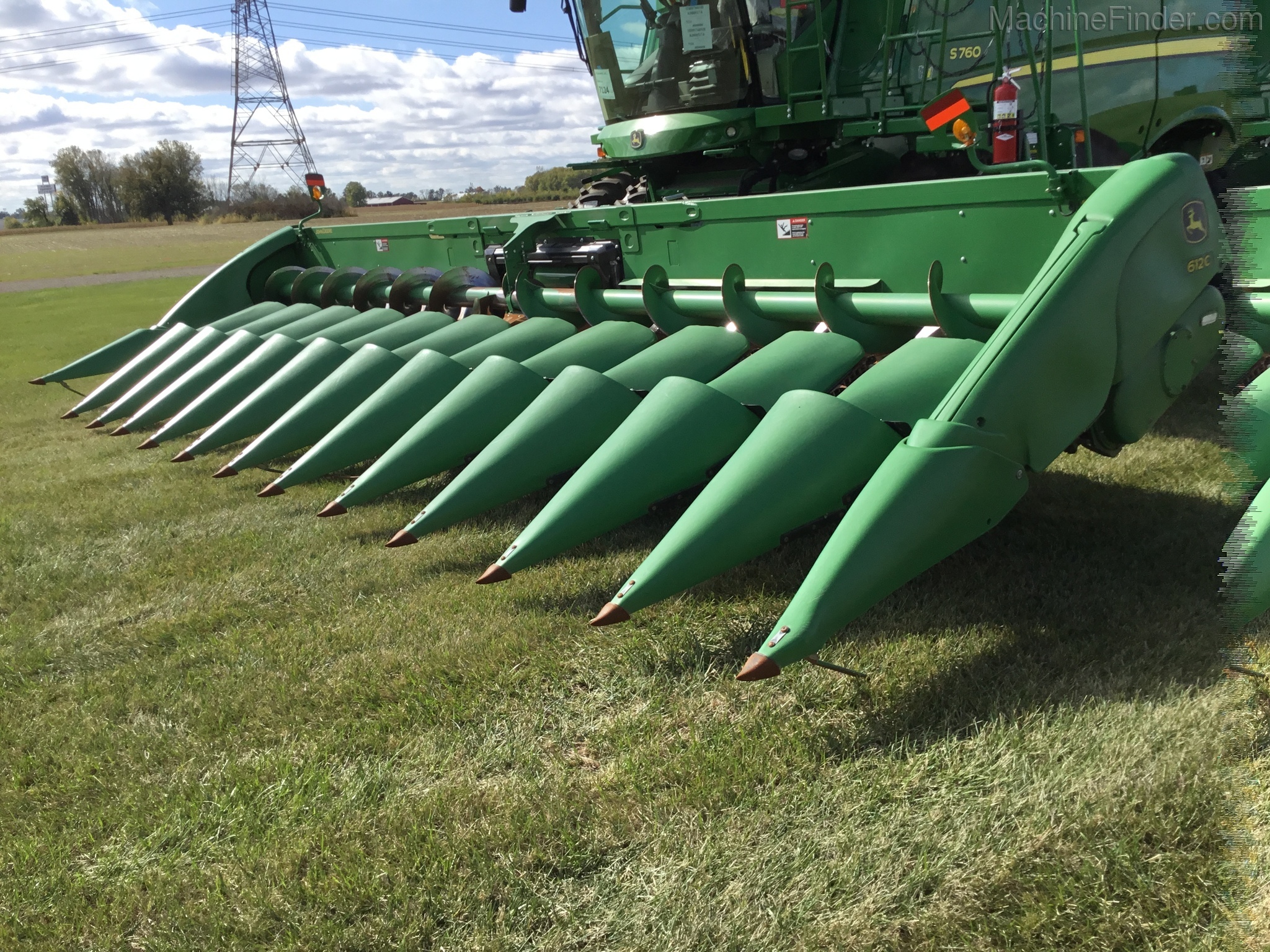 2013 John Deere 612C Image 2