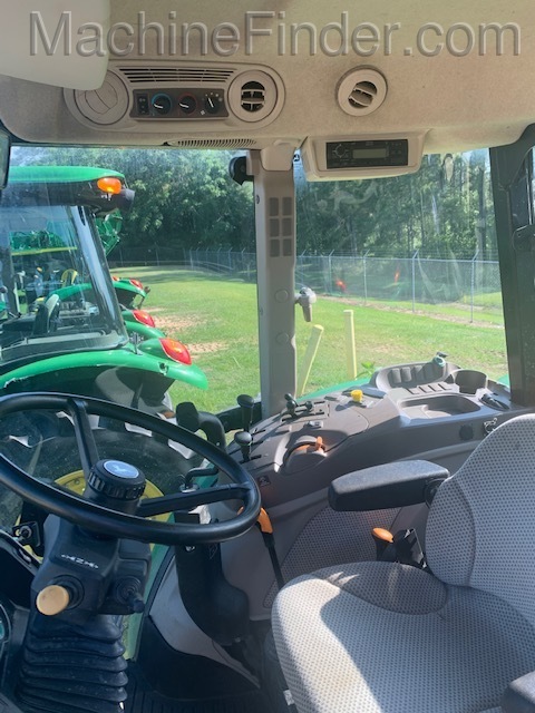 2018 John Deere 5085E Image 4