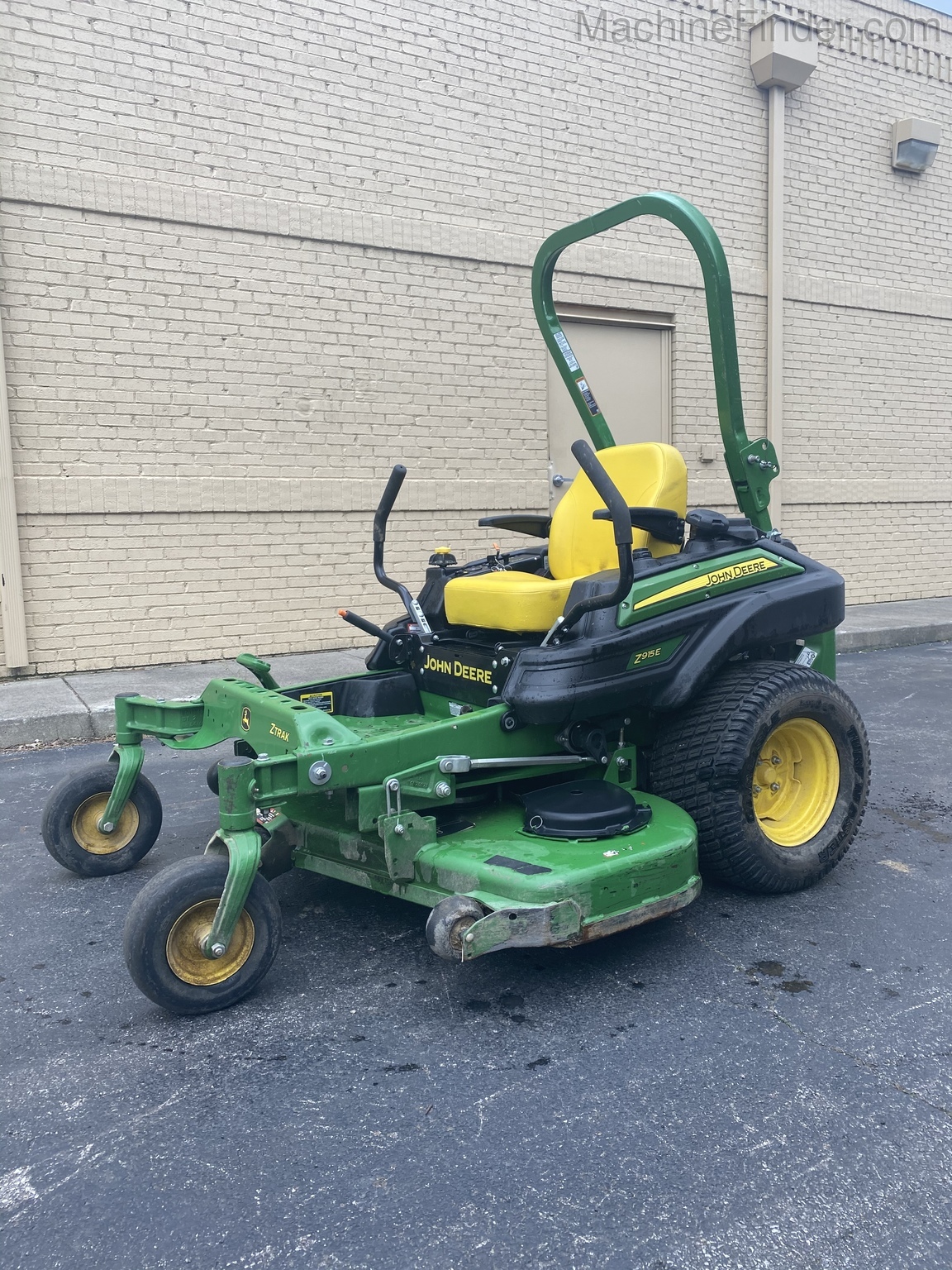 2019 John Deere Z915E Image 1