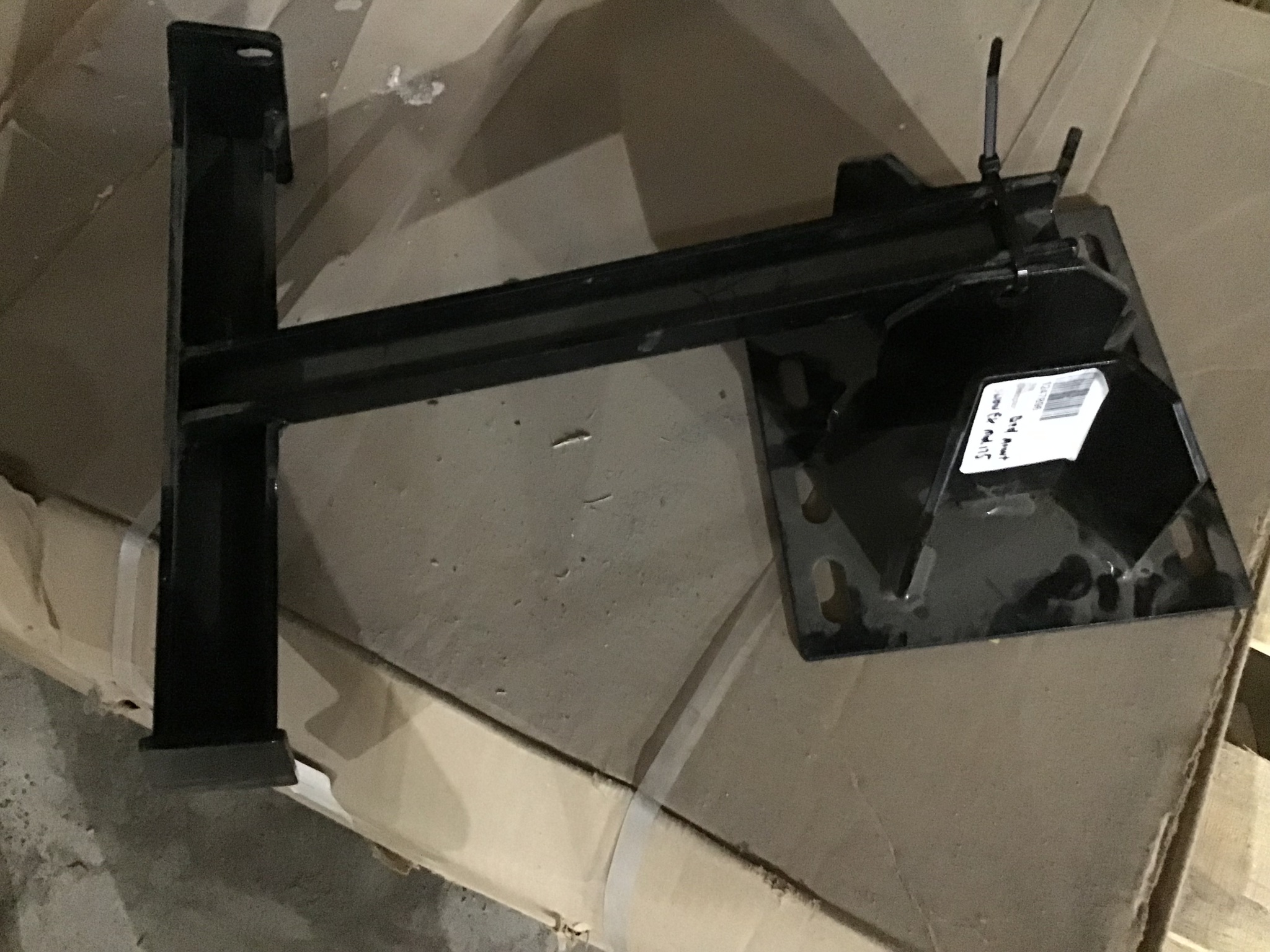 2019 Snow Ex UBM-175-1 Utility Bed Mount Image 1
