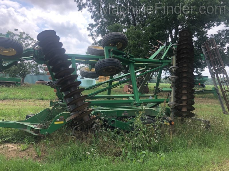 John Deere 2623 Image 2