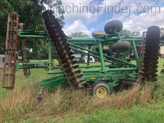 John Deere 2623 Image 4