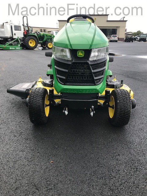 2019 John Deere X380 Image 5