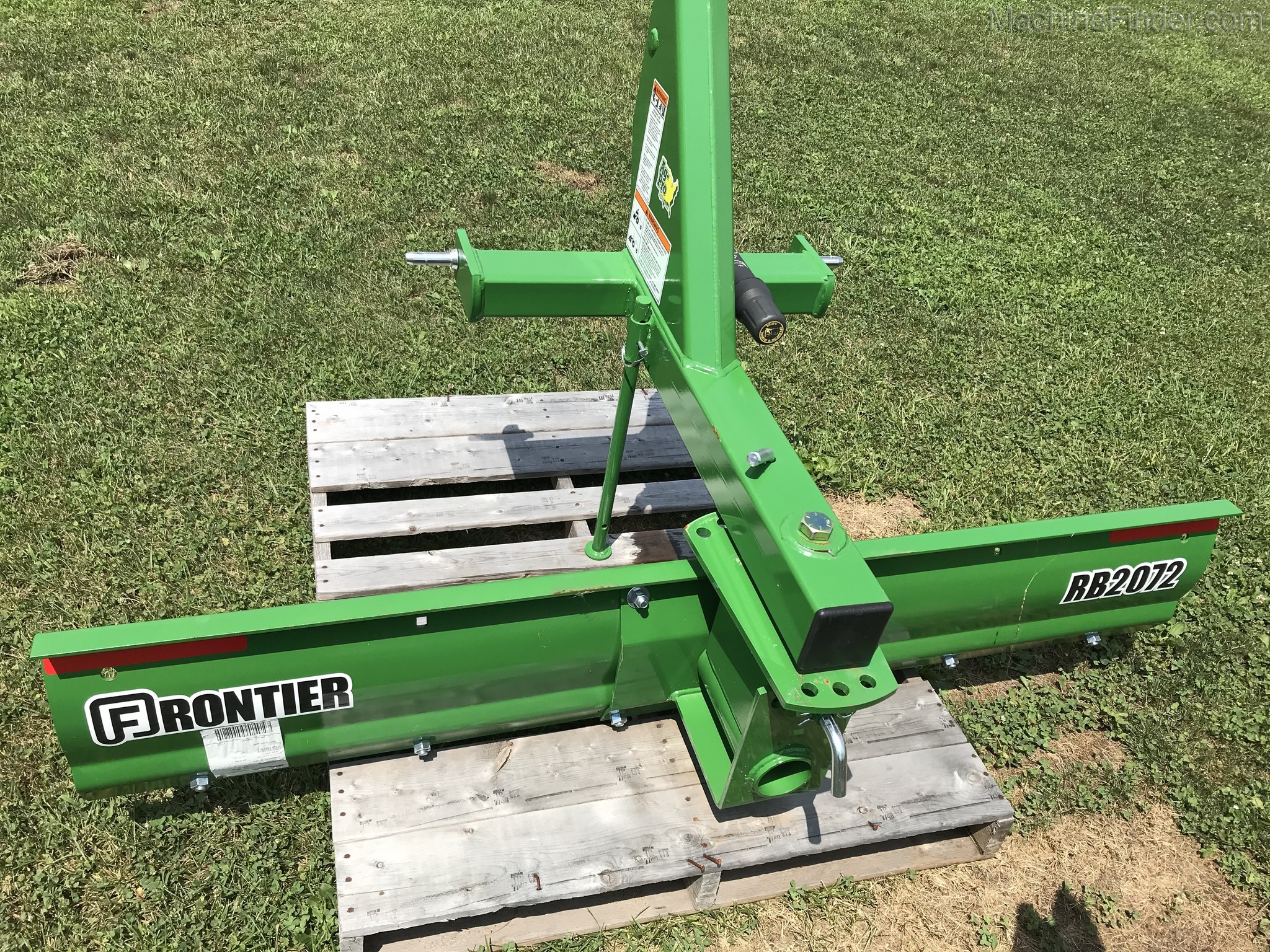 2020 Frontier RB2072 Image 2