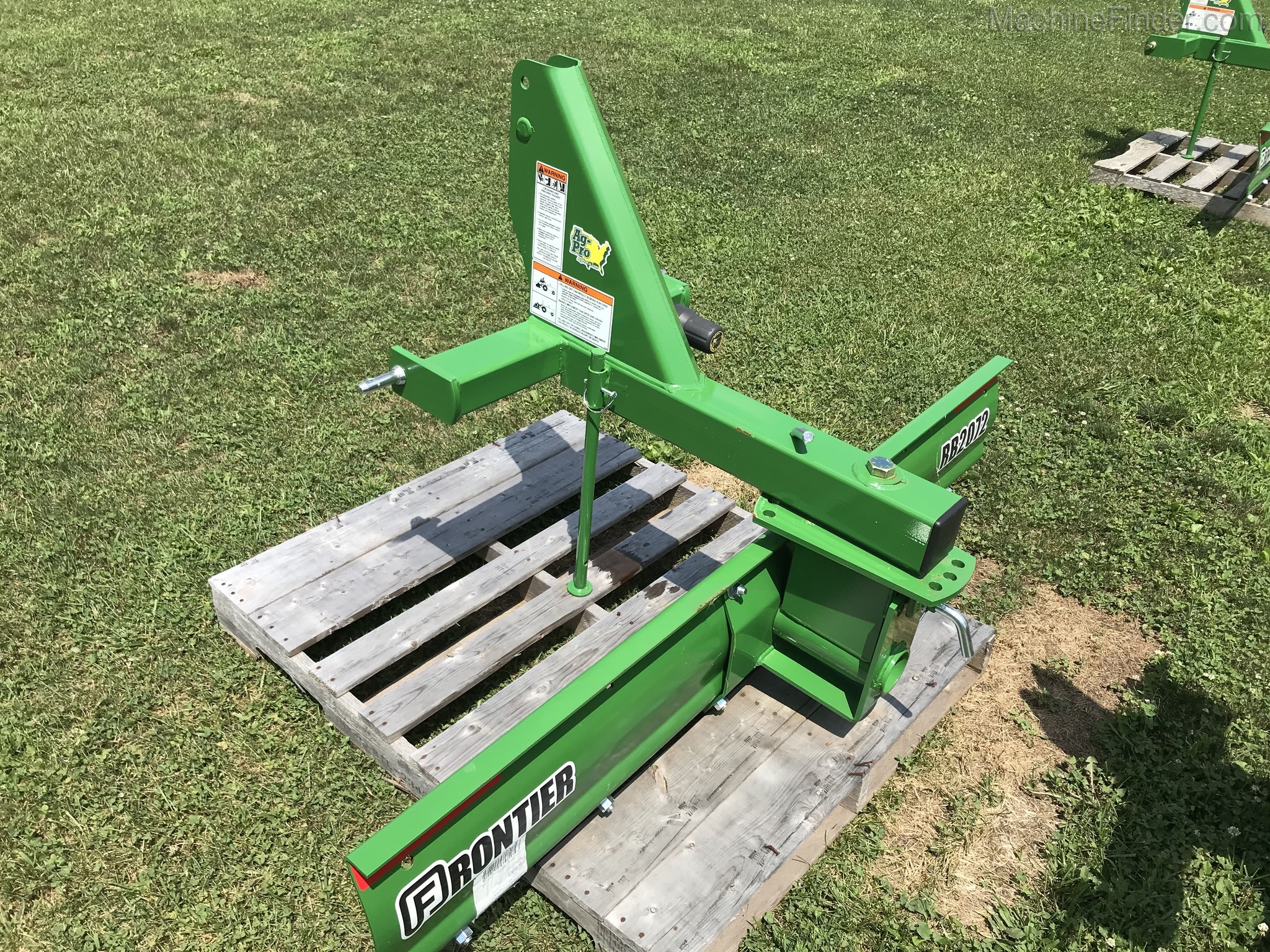 2020 Frontier RB2072 Image 3