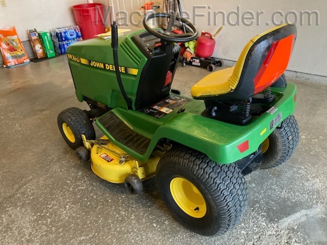 1997 John Deere LX176 Image 1