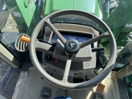 2017 John Deere 6155M Image 12