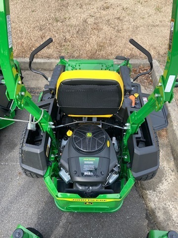 2025 John Deere Z515E Image 3