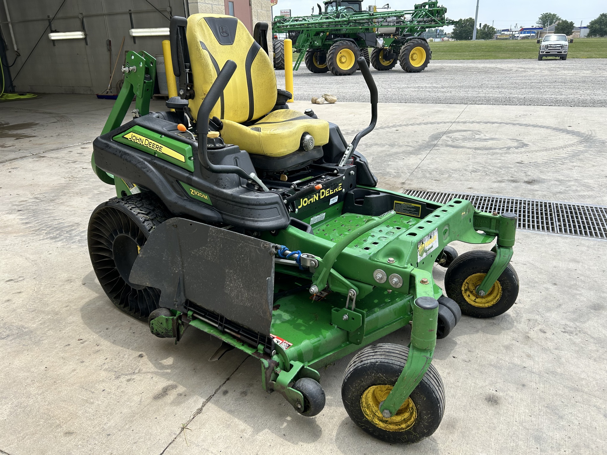 2019 John Deere Z920M Image 3