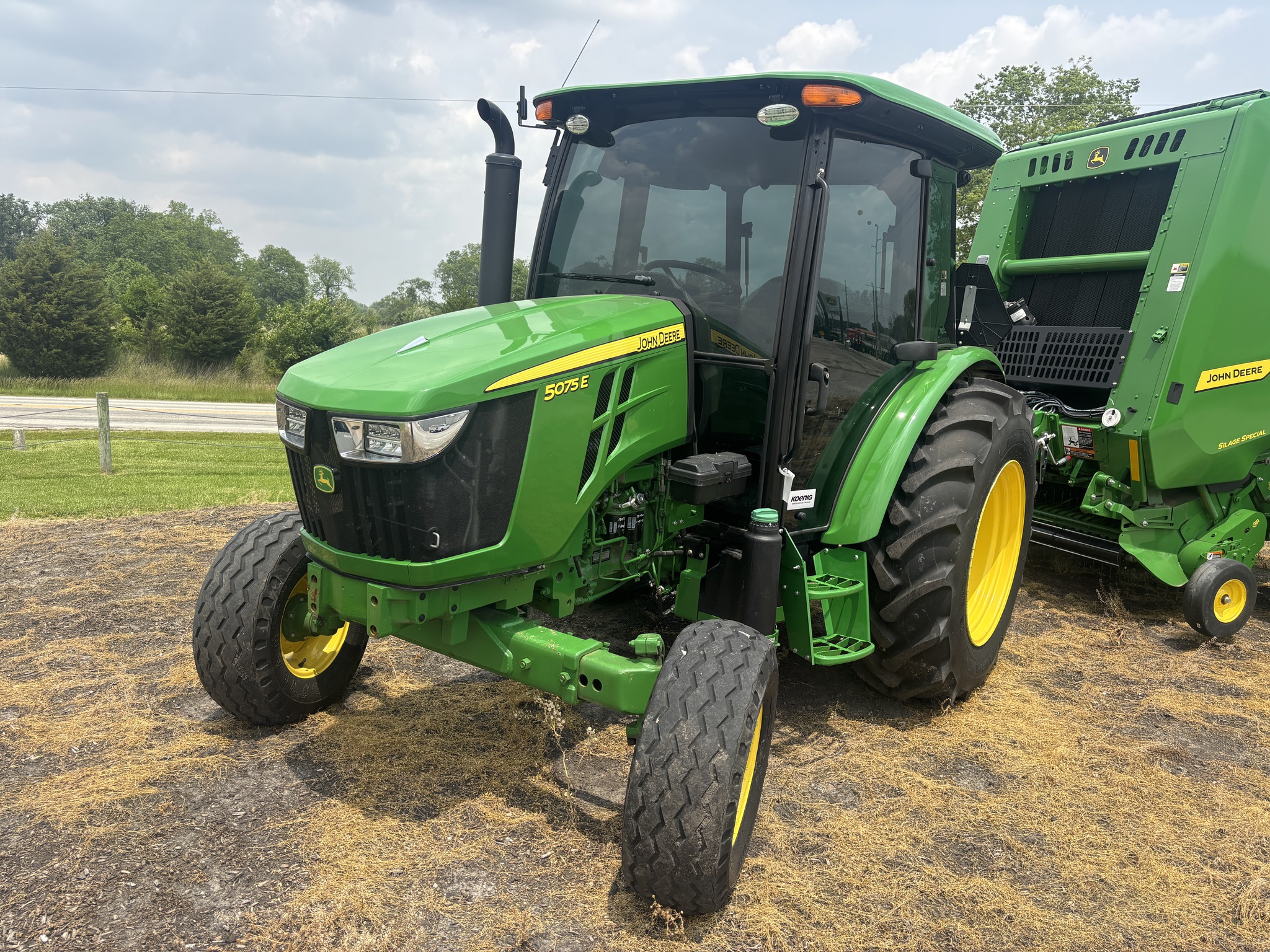 Used 2023 John Deere 5075E Utility Tractors at Koenig Equipment in Richmond, IN - PhotoXL8