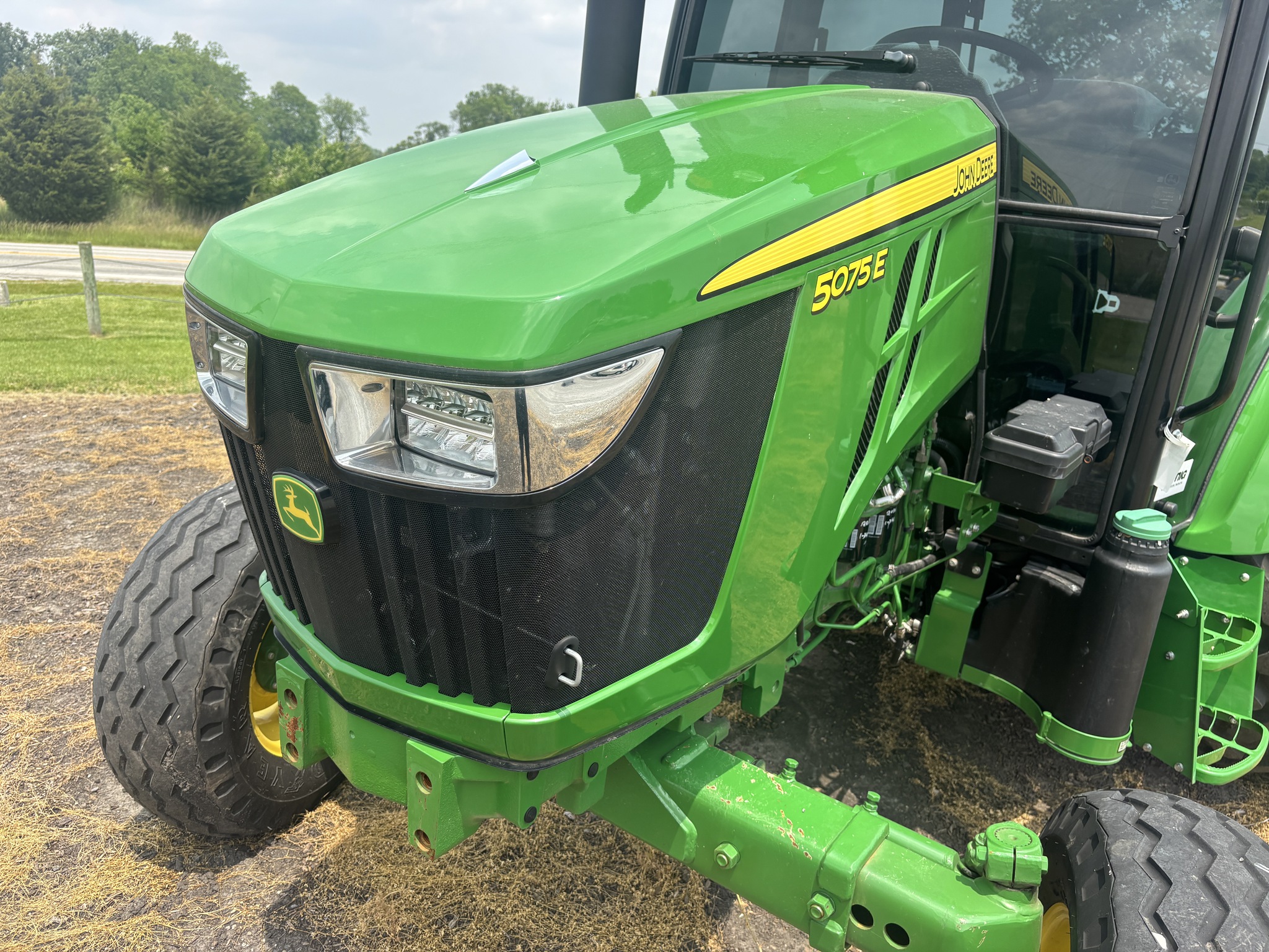 Used 2023 John Deere 5075E Utility Tractors at Koenig Equipment in Richmond, IN - PhotoXL12